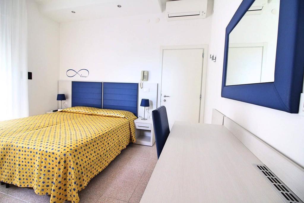 Hotel Eraclea Lido di Jesolo Ngoại thất bức ảnh